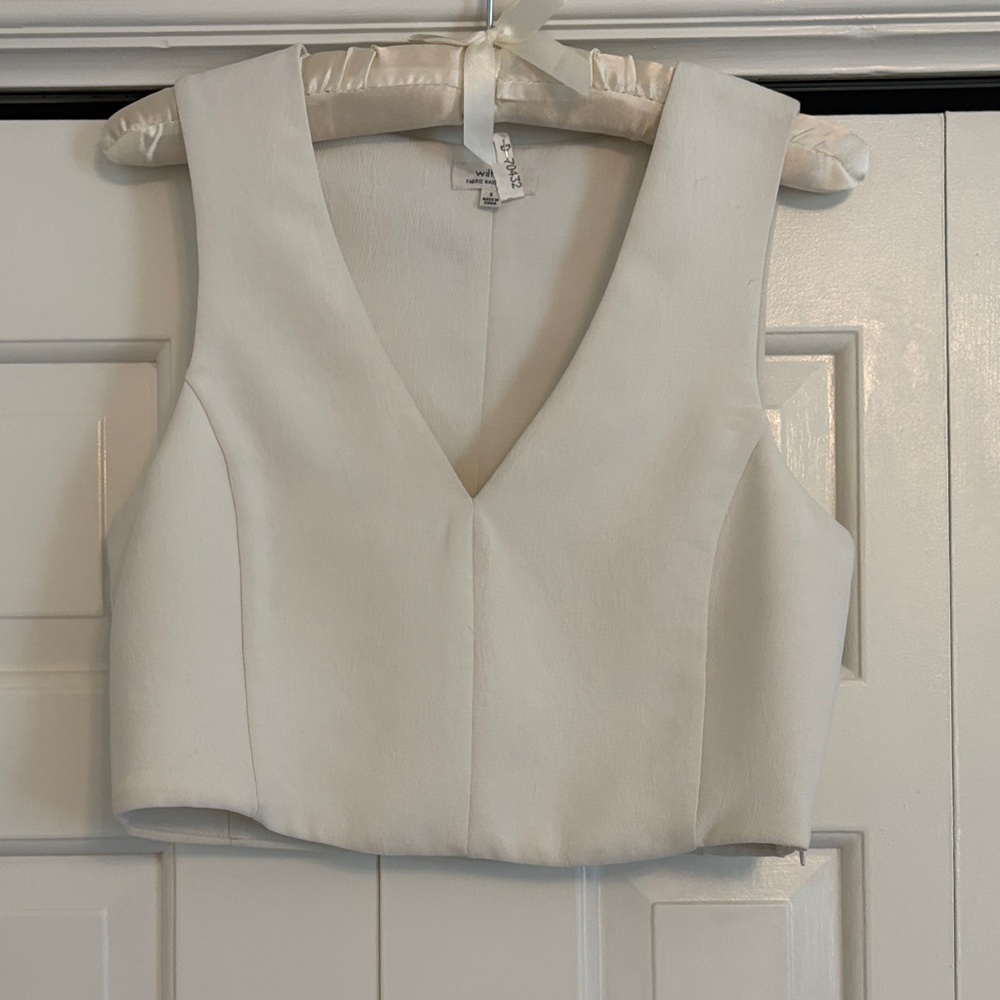 Aritzia Wilfred Crepette Top